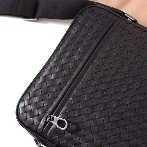 ボッテガヴェネタバッグ内部構造